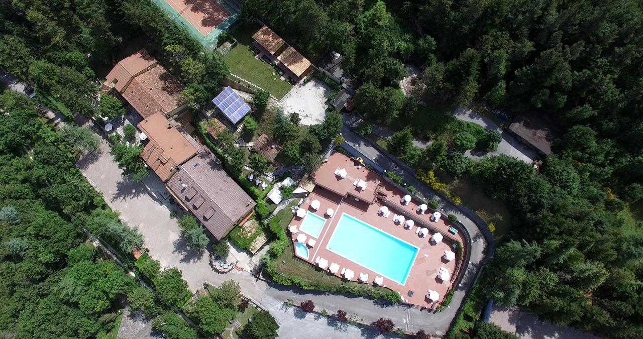 Hotel Pineta Ristorante Country House In Fabriano