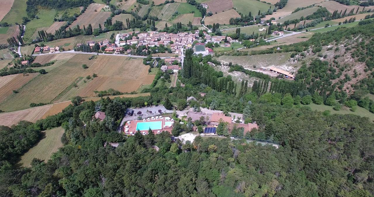 Pineta Ristorante In Fabriano Hotel 3*